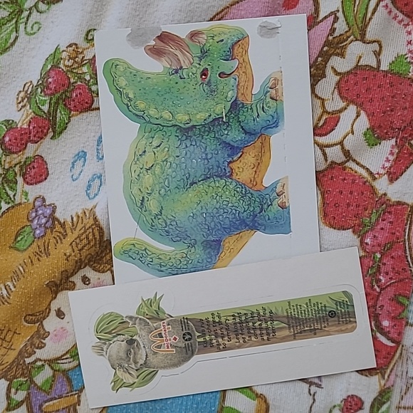 Vintage McDonald's 80's/90's Collectible Bundle - Picture 8 of 10